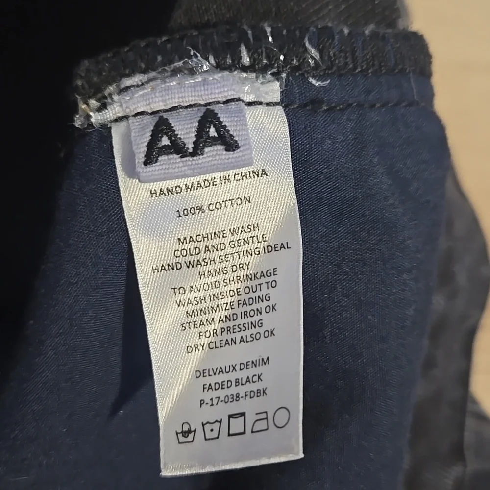Roucha Delvaux Barrel Crop Jeans - Picture 5 of 9